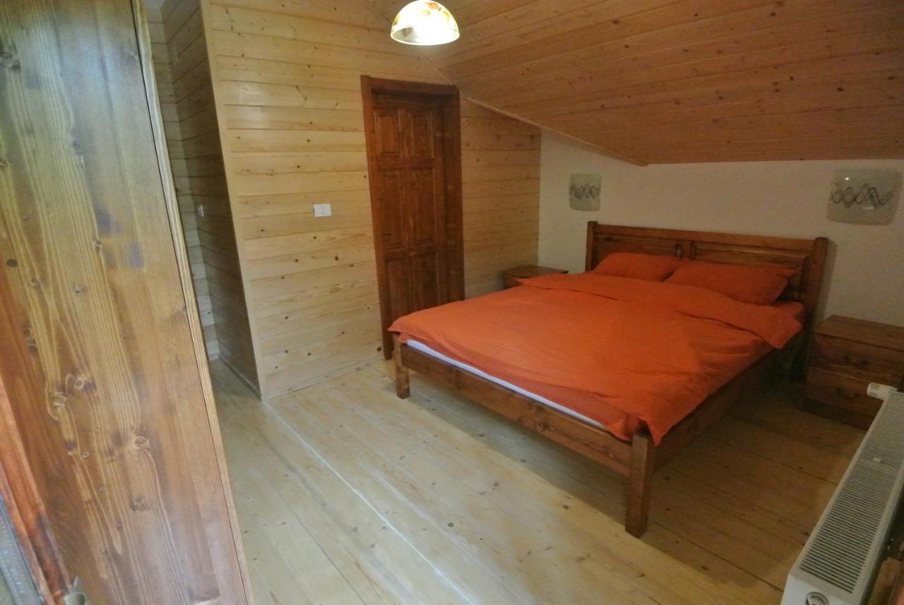 Chalet By The River Văliug Exterior photo